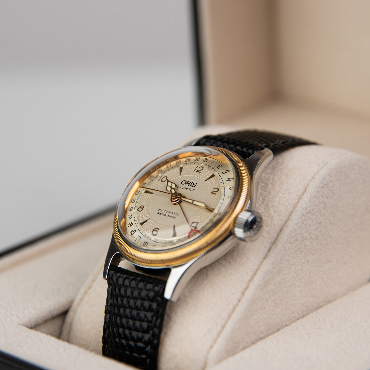 ORIS Big Crown Pointer Date 7400 - Swiss Made